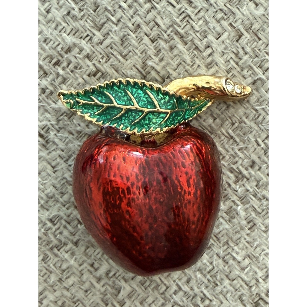 Vintage‎ Apple Brooch Red Enamel Gold Tone Leaf Pin Teacher Fruit Jewelry